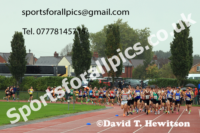 Senior Mens 6 Stage 2025 Northern Athletics Autumn Road Relays, Leigh, Lancashire. Photo: David T. Hewitson/Sports for All Pics